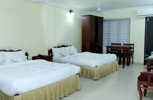 Alappuzha Hotel | Hotel Lumiere