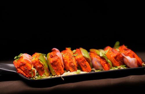 Udaipur District Hotel | Hotel Maanvad Garh - V One pride by Noww Hotels