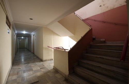 Hyderabad Hotel | Hotel Maya Deluxe