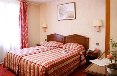 Arts-et-Metiers Hotel | Hotel Meslay Republique