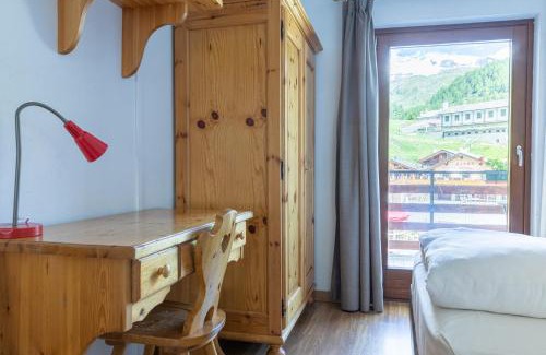 Cervinia Hotel | Hotel Meuble' Joli