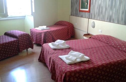 Rione VIII Sant'Eustachio Hotel | Hotel Mimosa Pantheon