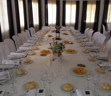 Cabra Hotel | Hotel Mitra Crisálida