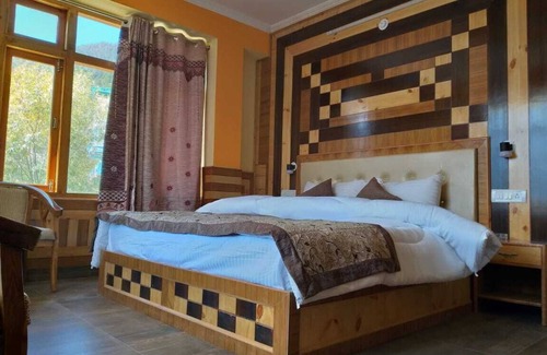 Kalpa Hotel | Hotel Monal Residency Kalpa