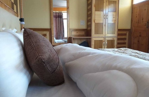 Kalpa Hotel | Hotel Monal Residency Kalpa