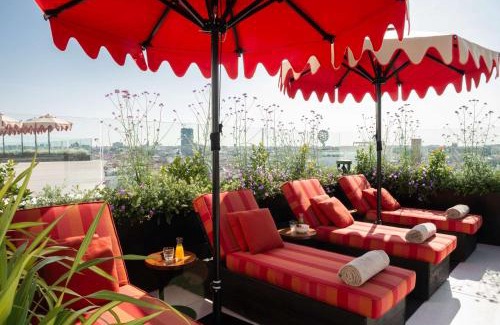 Centro Hotel | Hotel Montera Madrid, Curio Collection By Hilton
