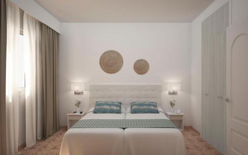 Coves Noves Hotel | Hotel Moon Dreams Marina Parc