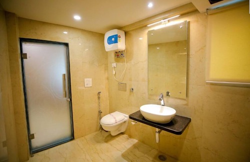 Rakabganj Hotel | Hotel Moti Palace