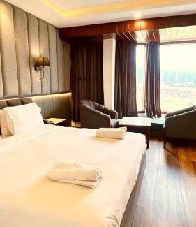 Pahalgam Hotel | Hotel Mount View NX