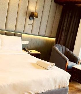 Pahalgam Hotel | Hotel Mount View NX