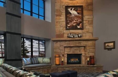 Erie Resort | Hotel Mountianside Resort, Pool-Hot Tub Ski/IN/Out