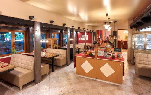 Bad Muenster am Stein-Ebernburg Hotel | Hotel Naheschlößchen