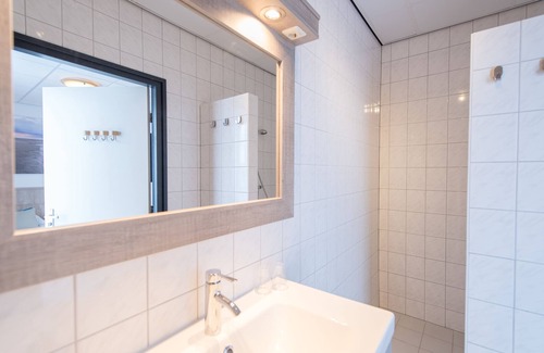 Nes Hotel | Hotel Nes