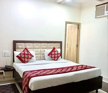 Amritsar Hotel | Hotel Novelty Inn - 2 min walk from Golden Temple