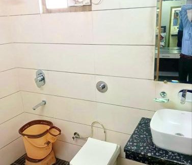 Amritsar Hotel | Hotel Novelty Inn - 2 min walk from Golden Temple