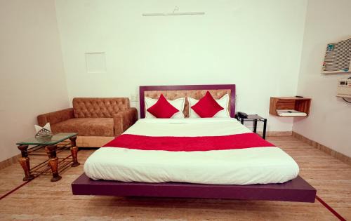 Zirakpur Hotel | Hotel November 1 min from zirakpur bus stand