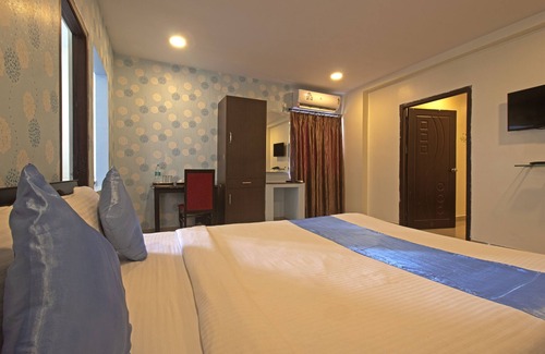 Hyderabad Hotel | Hotel NS Royal Emirates