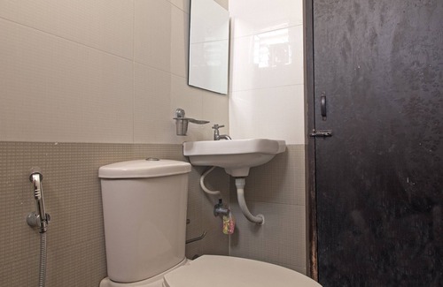 Hyderabad Hotel | Hotel NS Royal Emirates