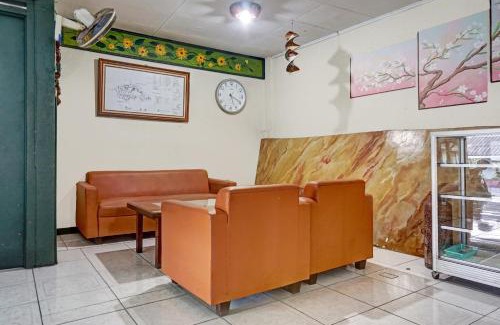 Cisarua Hotel | Hotel O 90596 Hotel Griya Astoeti