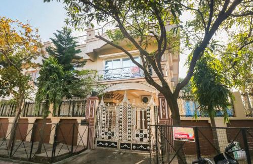 Bhopal Hotel | Hotel O Aditya Villa