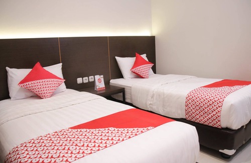 Ambon Hotel | Hotel O Azzahra Guest House Syariah