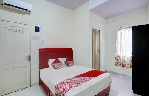 Lubuk Baja Hotel | Hotel O Baloi Homestay