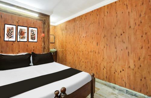 Warangal Hotel | Hotel O Chowrasta Near Congress Bhavan