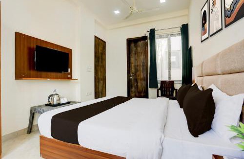 Allahabad Hotel | HOTEL O COURTYARD VILLLA