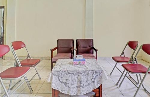 Jambi Hotel | Hotel O Excellent Kost