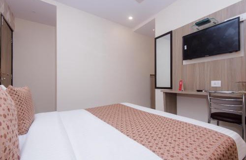 Santacruz Hotel | Hotel O Golden Arch