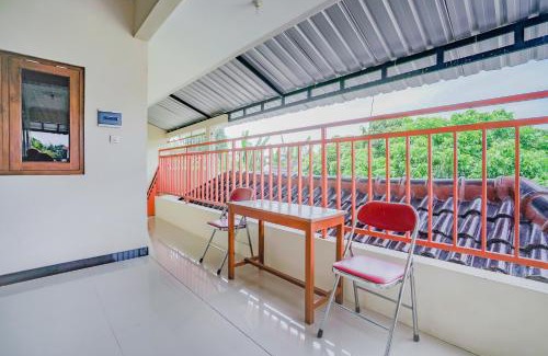 Depok Hotel | Hotel O Kenari House Syariah