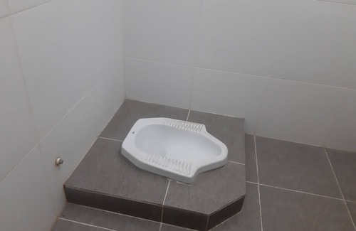 Mojokerto Hotel | Hotel O Kencana Homestay Syariah Near Masjid AL-BAROKAH Kanyuran