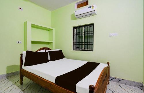 Bhubaneshwar Hotel | HOTEL O MAA BHUASUNI GUEST HOUSE