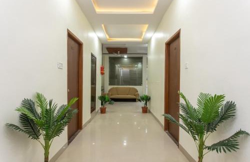 Rau Hotel | Hotel O Manjulam Regency