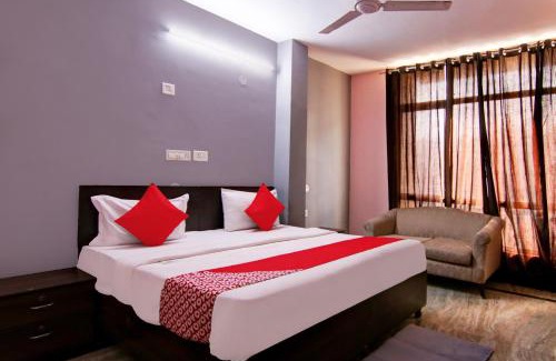 Sainik Farm Hotel | Hotel O Manya Stay
