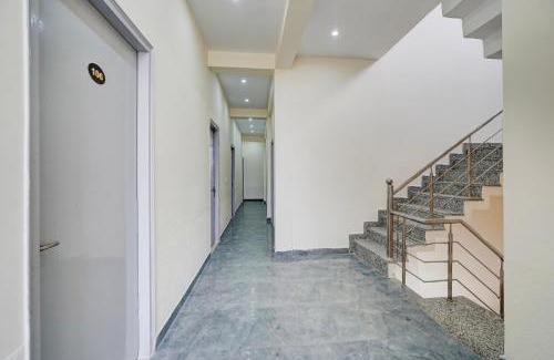 Meerut Hotel | Hotel O Meerut Central College Formerly Saffron