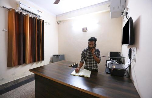Sector-12A Hotel | Hotel O Meghna Residency