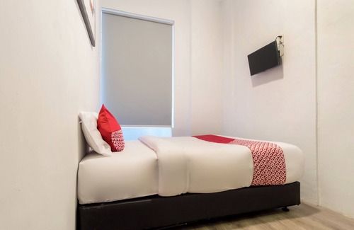 Medan Hotel | Hotel O Metropolitan Homestay Near Komplek Asia Megamas Medan