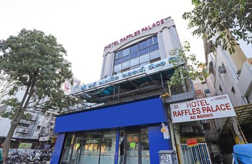 Navrangpura Hotel | Hotel O R S Palace