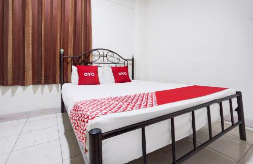 Makassar House | Hotel O Rappocini Near Rsia Paramount