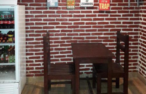 Batu Layar Hotel | Hotel O Rasya Homestay Near SD Negeri 6 Mataram