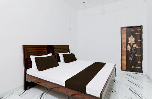 Auraiya Hotel | Hotel O RD PALACE
