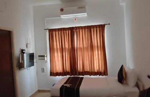 Triplicane Hotel | Hotel O RKH Residency