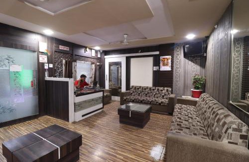 Dhule Hotel | Hotel O Shri Sai Niwara Lodge
