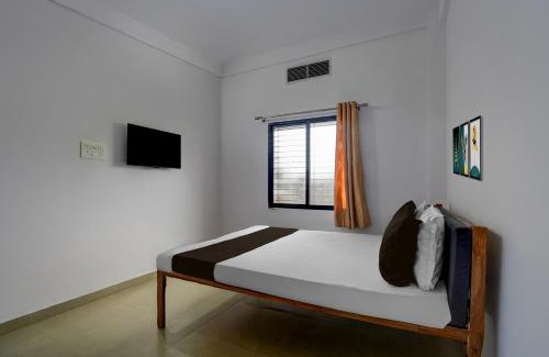 Hingana Hotel | Hotel O Surabardi Shiva Temple Nagpur