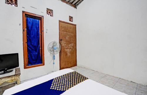 Surabaya Hotel | Hotel O Tarlo Guest House 4