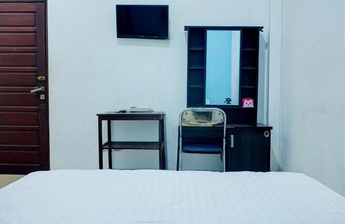 Kalimantan Hotel | Hotel O Wisma Padi Syariah PanyipatanNearWisata Gunung Birah