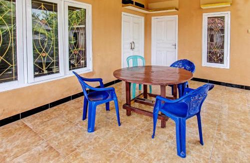 Jerowaru Hotel | Hotel O Zahira Homestay Near Ekas Surf School and Service