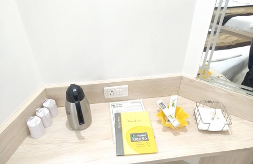 Ahmedabad City Centre Hotel | Hotel One up