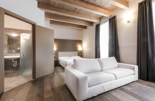 Dossobuono Hotel | Hotel Operà